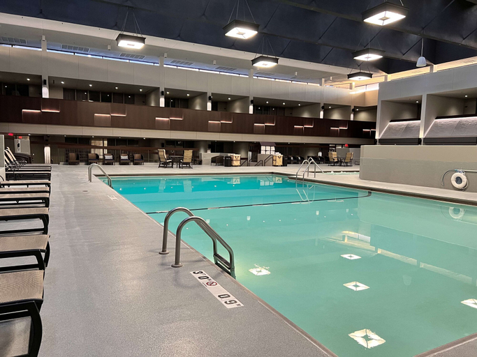 Sport & Beauty 2, Doubletree by Hilton Bloomington - Minneapolis South, Hennepin