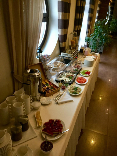 Food & Drinks 2, Fregata, Ełk