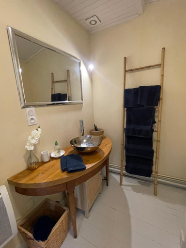 Shower, Gîte de La Peloue - Jolie maison dans les vignes, Gironde