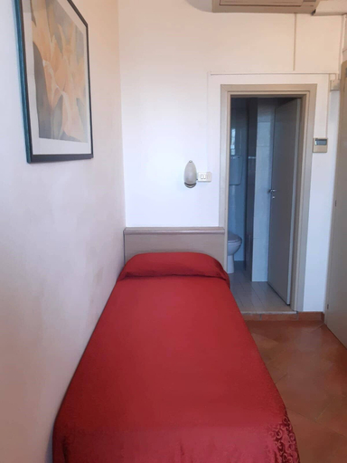 Bedroom 3, Hotel Salsedine, Rimini
