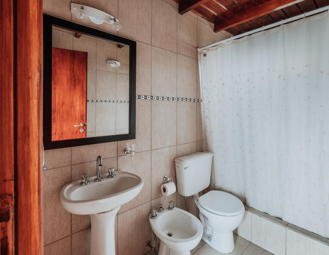 Bathroom 3, Patagonia Suites, Lago Argentino