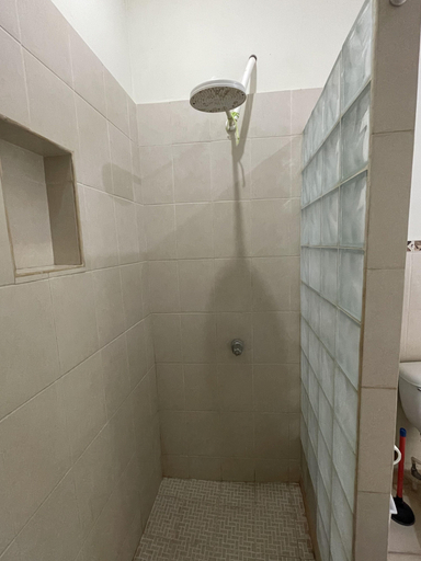 Bathroom 4, Sugarloaf Beachhouse and Surf Lodge, Jucuarán
