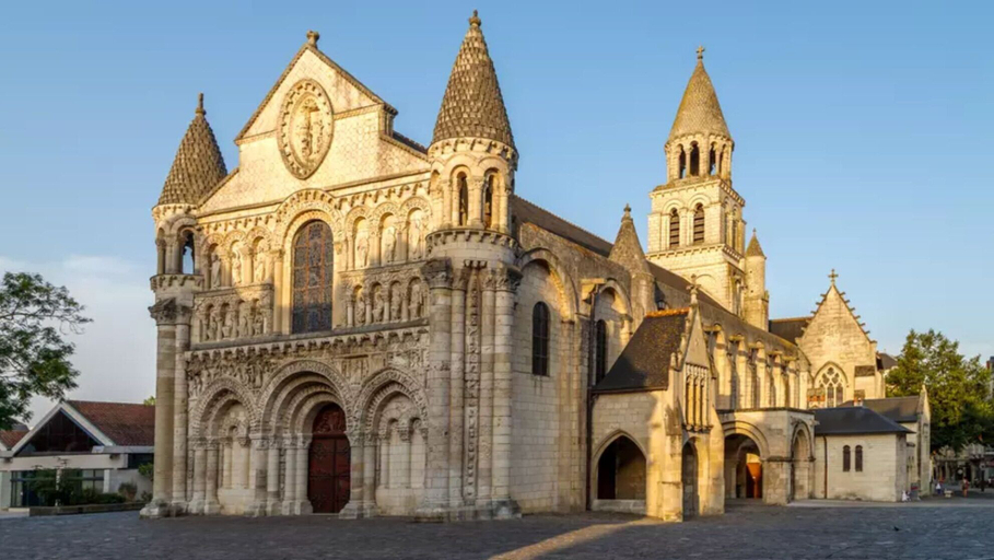 Exterior & Views, Poitiers Rabelais Chambres Quatro SDB, Vienne