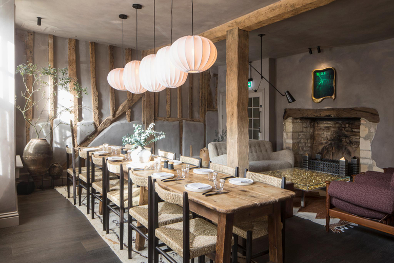 Food & Drinks 4, Bull at Burford, Oxfordshire