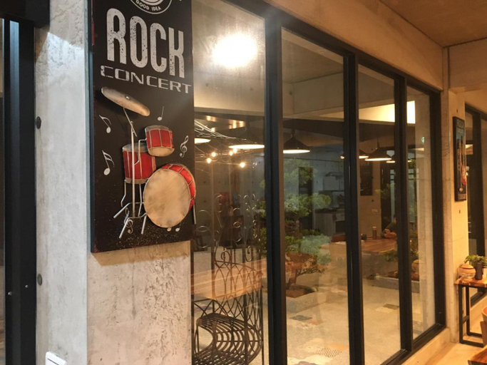 2, LOL B&B, Penghu