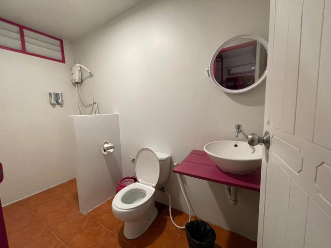 Bathroom 4, Slumber Resort Koh Chang, Koh Chang