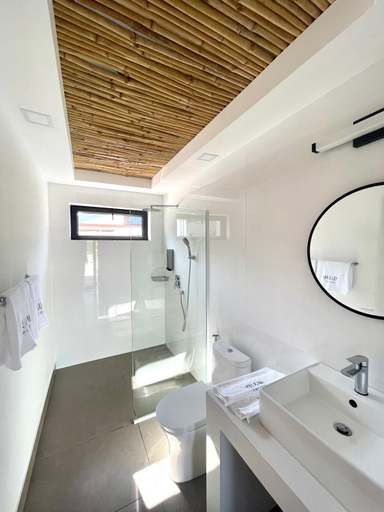 Bathroom 4, You Me Resort, Sihanoukville