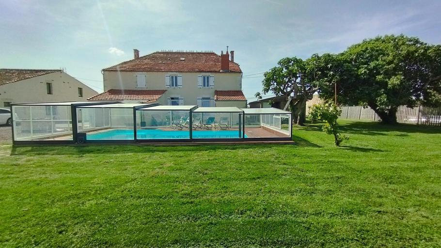 Others 5, Le Making Of Chambres d'Hotes insolites et Familiales, Charente-Maritime