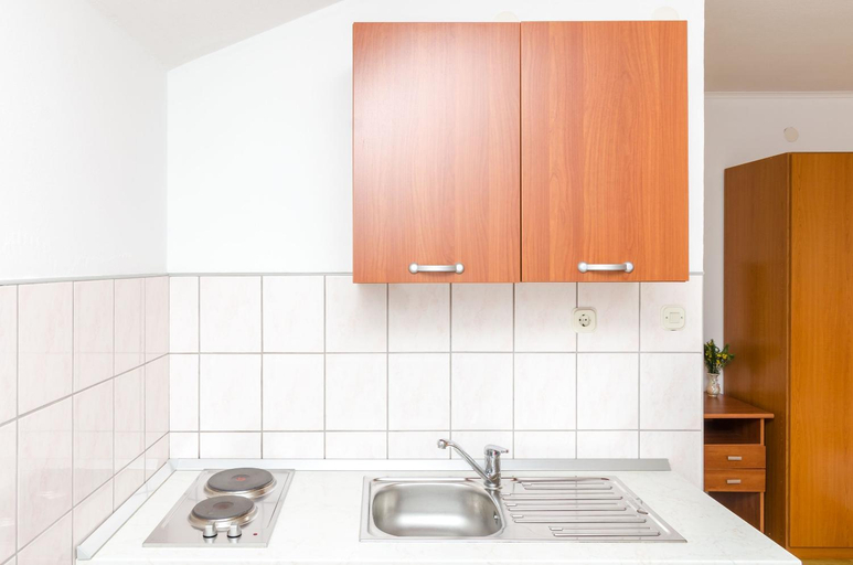 Others 3, Apartmani Popovic, Mljet