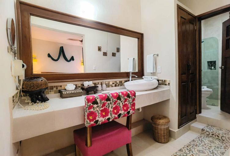 Bathroom 5, Le Muuch Hotel Boutique, Valladolid
