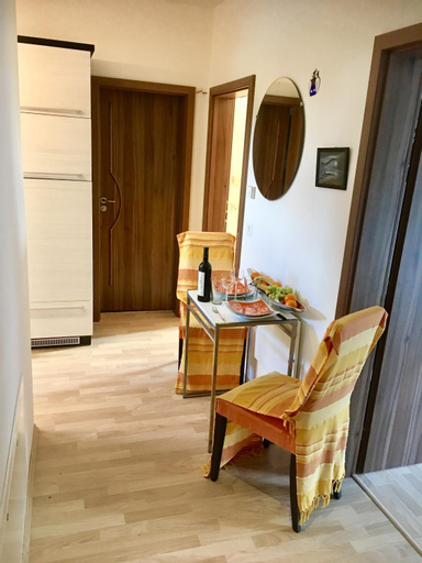 Others 5, Charming Villa with Private Swimmingpool, La Veveyse