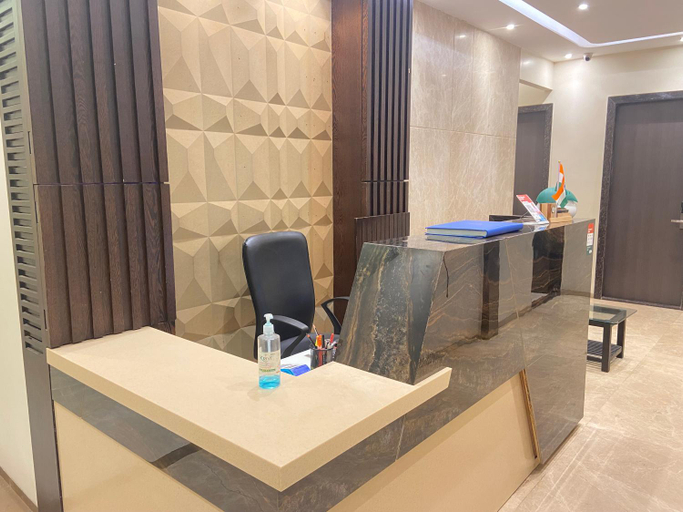 Public Area, Hotel Oyster Suite - Hotel in Andheri West, Mumbai Suburban