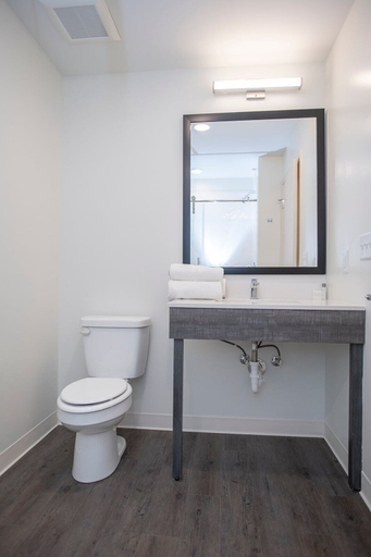 Bathroom 4, THE NEST, Hancock