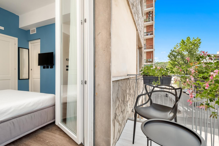 Exterior & Views 5, Nelli Rooms Via Veneto, La Spezia