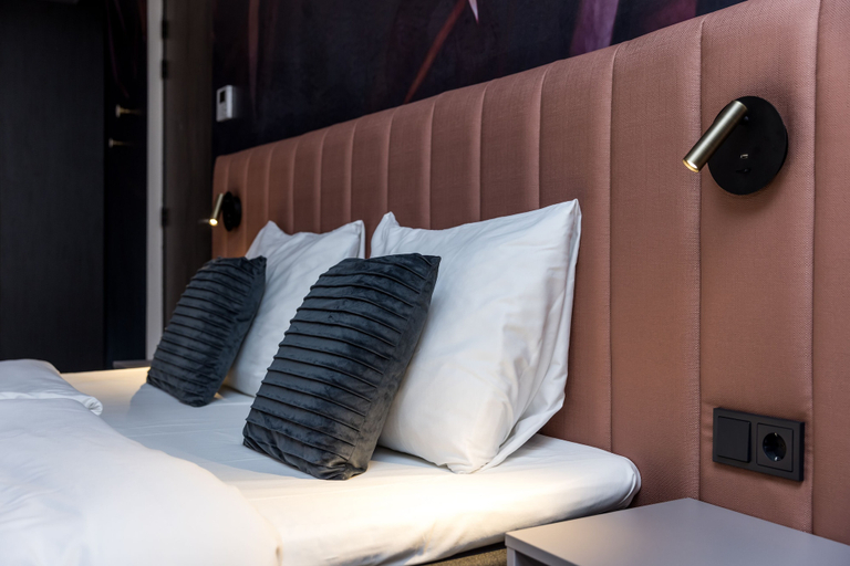Bedroom 3, Merici Hotel Sittard, Sittard-Geleen