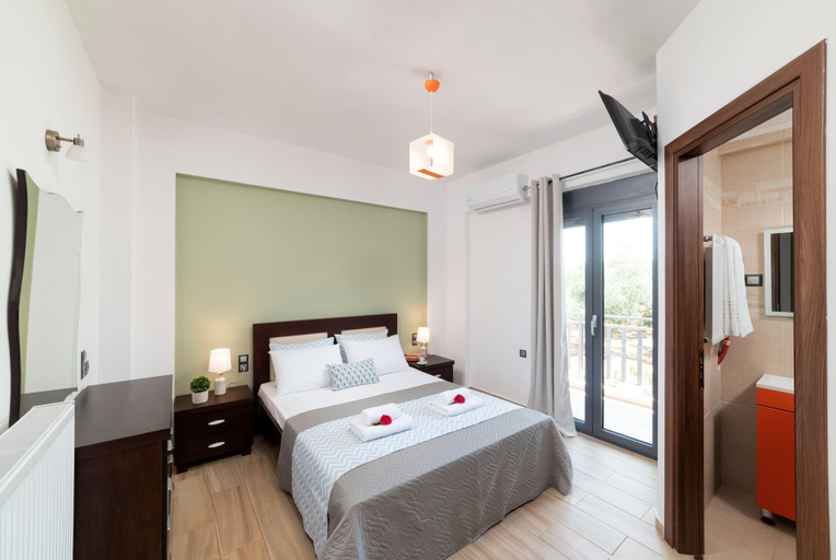 Bedroom 3, Villa Gianta, Crete