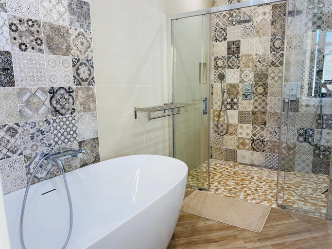 Bathroom 3, Villa Kundalini - Guest House, Marne