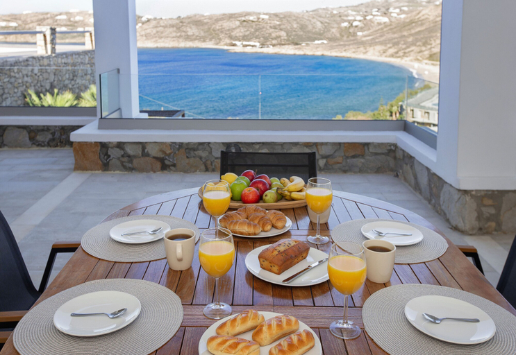 Food & Drinks 4, Mykonian house in Elia beach by GHH, South Aegean