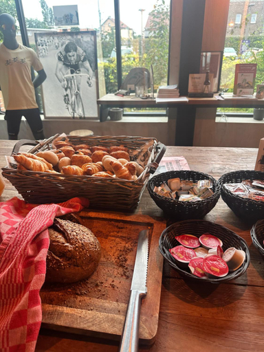 Food & Drinks 4, Cafe Coureur Houffalize, Luxembourg