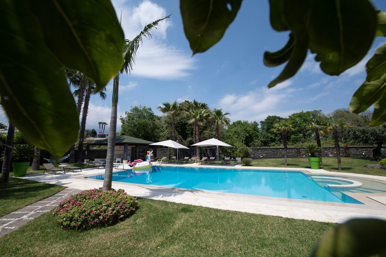 Others 4, Villa Arianna Acireale, Catania