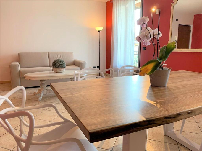 Others 3, Casa Ulivi Rosso, Brescia
