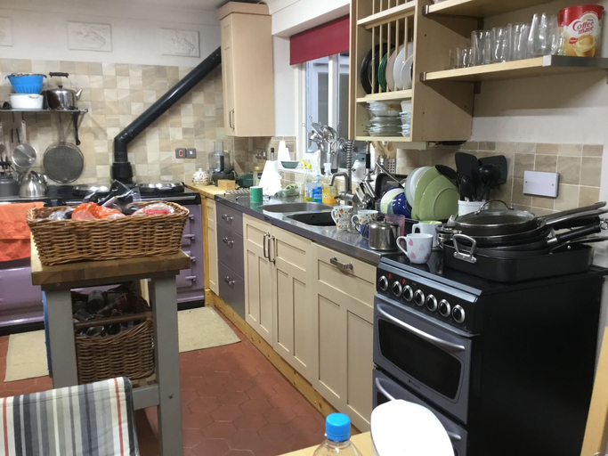 Others 5, Lowri Cottage Hotel, Walsall