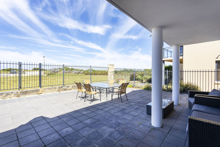Others 5, Seaview Apartment, Gingin