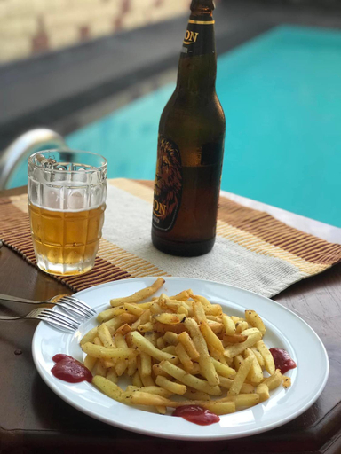 Food & Drinks 4, Bivon Reach Hotel, Wattala