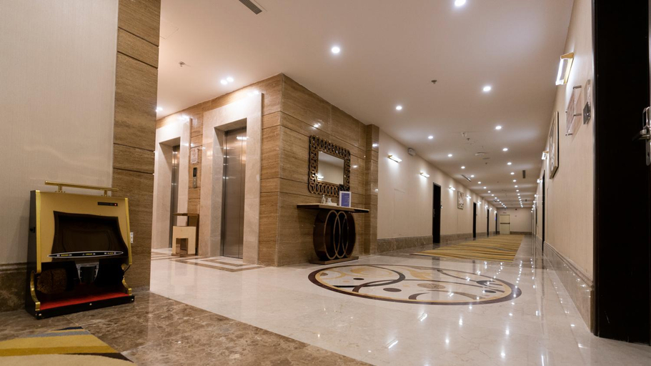Others 3, Seven Gardens Hotel, Taif