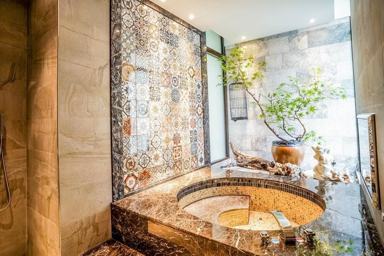 Bathroom 3, Shu Lan Motel, Nantou
