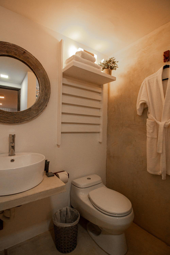 Bathroom 3, Aria By LD Hotel Boutique, Maneiro