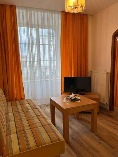 Others 5, Hotel Post 11, Braunau am Inn