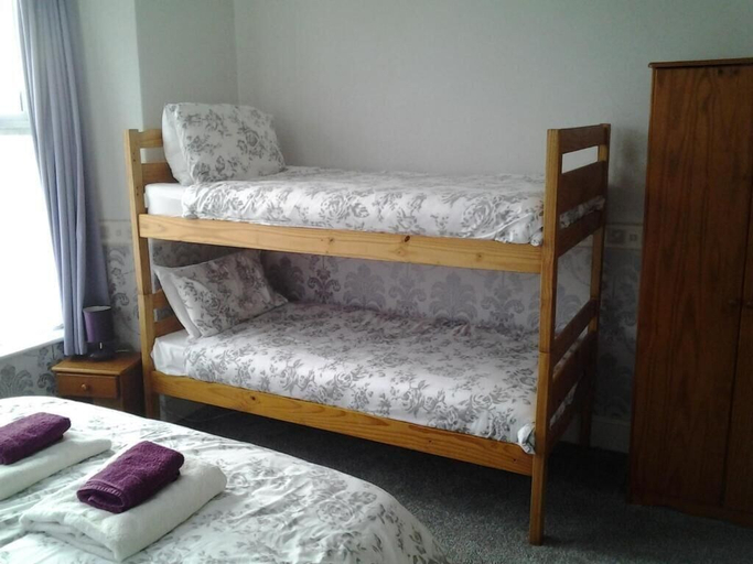 Bedroom 5, Mount View Hotel B&B, Cornwall