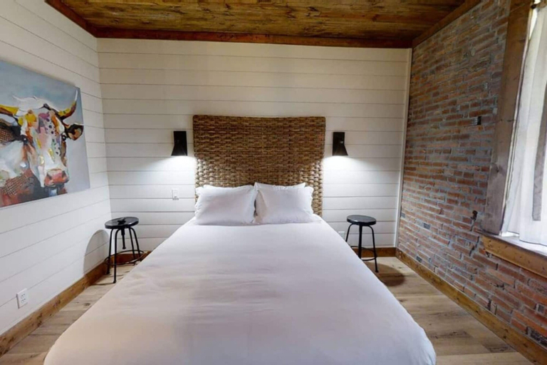 Bedroom 2, The Hill, Saint Louis