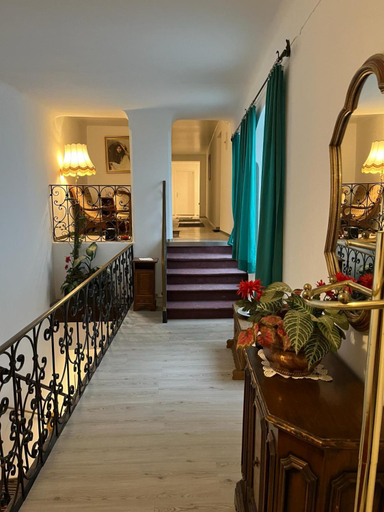Others 3, Hotel Post 22, Braunau am Inn