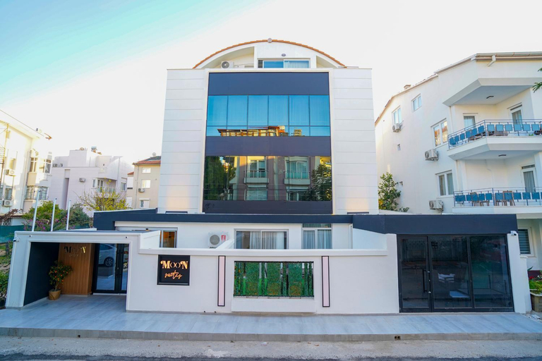 Others 5, Moon Suites, Antalya