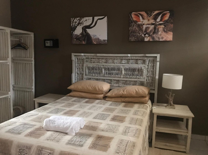 Bedroom 2, Chinaka Game Lodge, Vhembe