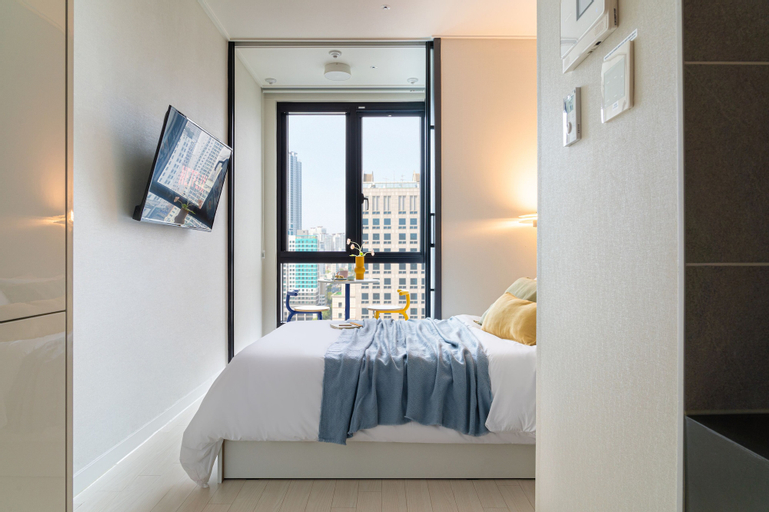 Bedroom 11