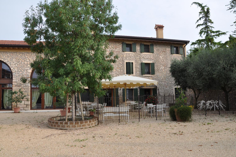 Exterior & Views 1, Agriturismo Corte Moranda, Verona