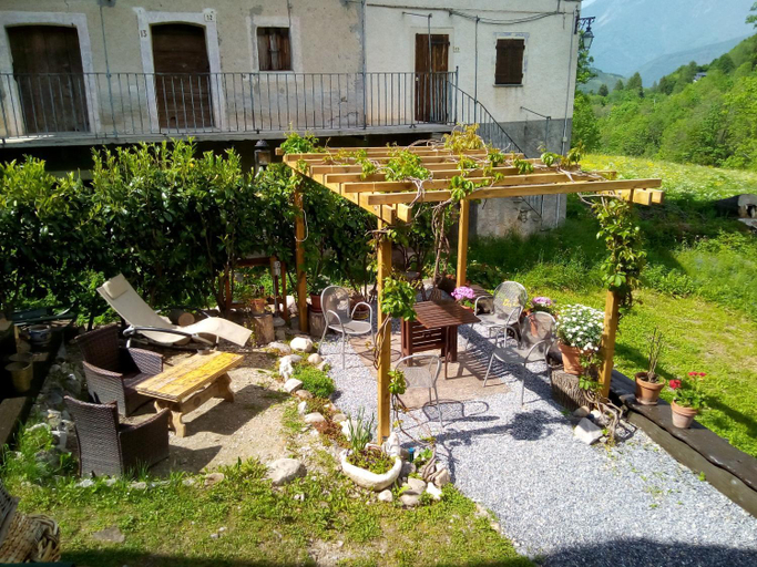 Others 5, B&B L'Abric - centro storico di Limonetto, Cuneo