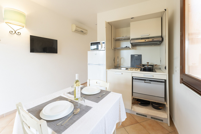 Others 5, Residence Baia dei Mirti, Olbia-Tempio