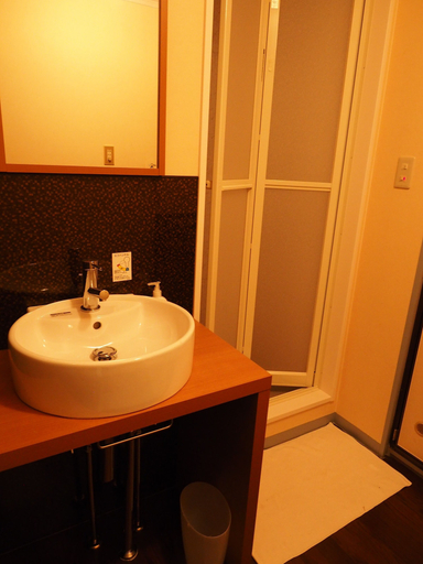 Bathroom 4, Lumiere De Bonnart, Okayama