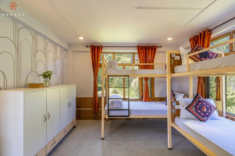 Bedroom 4, Zostel Old Manali, Kullu