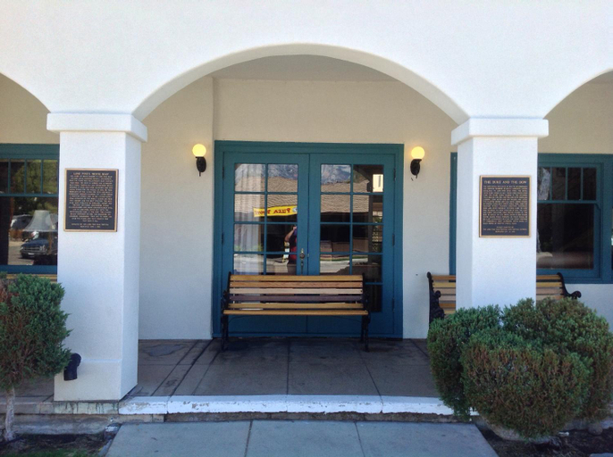 Exterior & Views 2, Historic Dow Hotel, Inyo