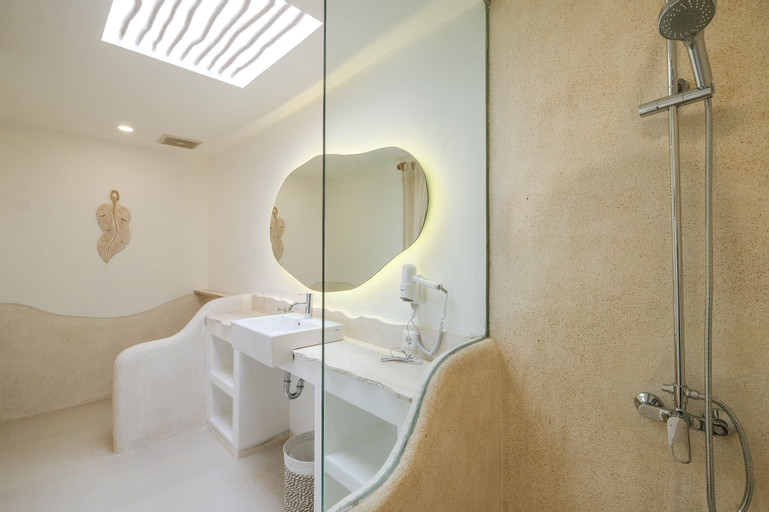 Bathroom 5