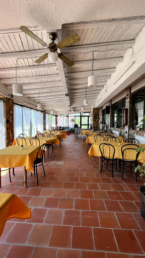 Food & Drinks, Agriturismo Villa Assunta, Caltanissetta