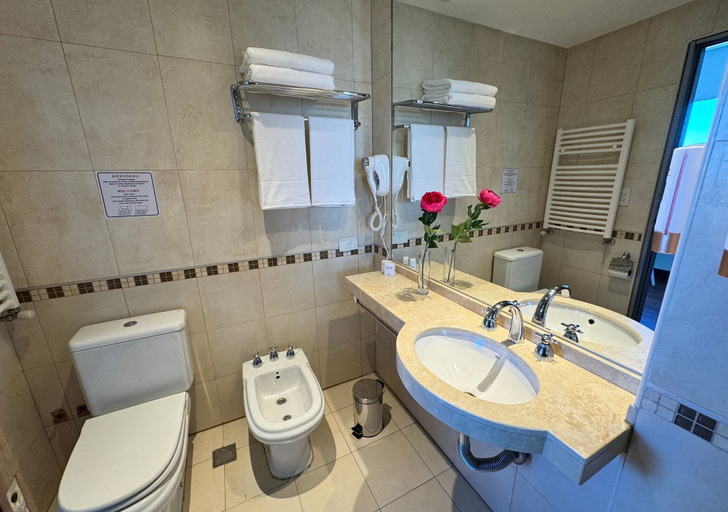 Bathroom 3, Roomie Salta by DOT Suites, Capital