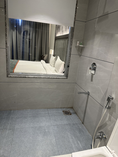 Bathroom 3, Shubham Comforts, Thane