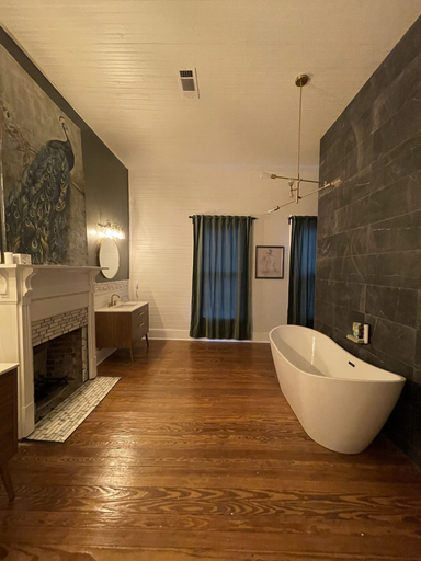 Bathroom 3, Adelines Bed and Breakfast, Red River