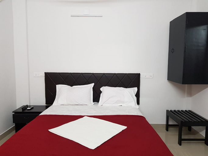 Bedroom 5, Thulasi Inn, Ernakulam